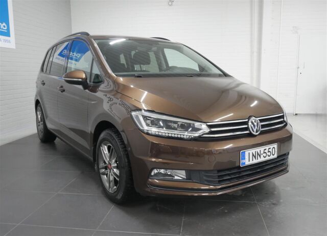VOLKSWAGEN Touran 2016 Comfortline 1,4 TSI 110 kW (150 hv) DSG-automaatti