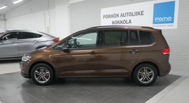 VOLKSWAGEN Touran 2016 Comfortline 1,4 TSI 110 kW (150 hv) DSG-automaatti