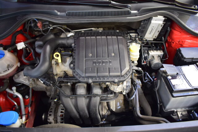 VOLKSWAGEN Polo 2017 Trendline 1,0 55 kW (75 hv)