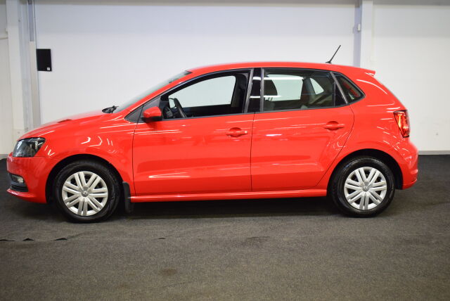 VOLKSWAGEN Polo 2017 Trendline 1,0 55 kW (75 hv)