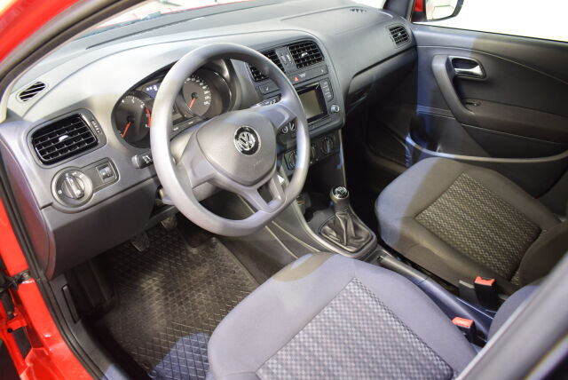 VOLKSWAGEN Polo 2017 Trendline 1,0 55 kW (75 hv)