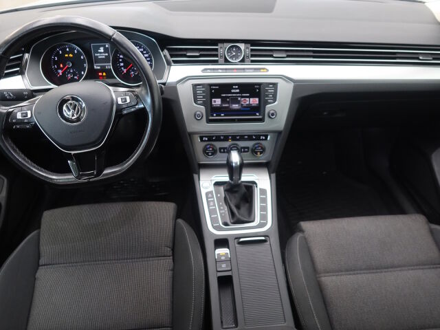 Volkswagen Passat 2016 Sedan Comfortline 1,4 TSI 92 kW (125 hv) DSG-automaatti