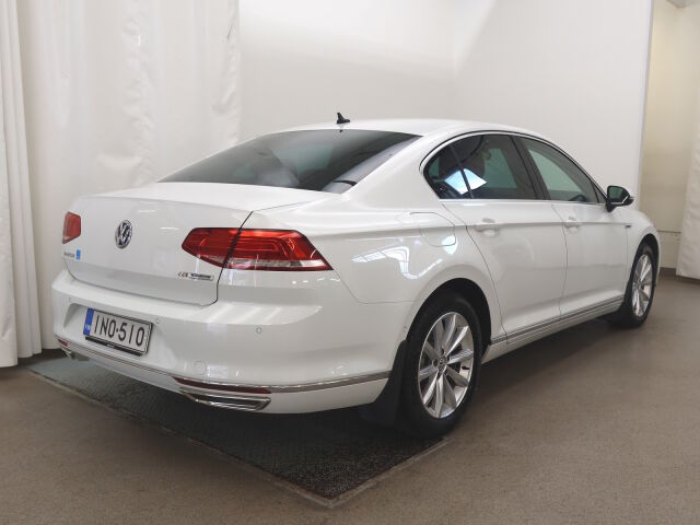 Volkswagen Passat 2016 Sedan Comfortline 1,4 TSI 92 kW (125 hv) DSG-automaatti