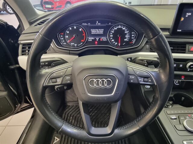 AUDI A4 2017 Sedan Pro Business 2,0 TFSI 140 kW S tronic / Suomi-Auto / Vetokoukku / M-Lämmitin