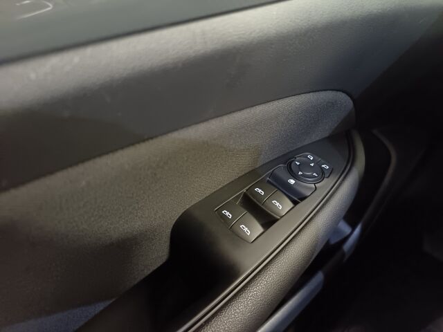 OPEL Insignia 2018 Grand Sport Enjoy 1,5 Turbo ECOTEC Start/Stop 121kW MT6**TYYLIKÄS BENSAPELI KAIKILLA MAUSTEILLA**