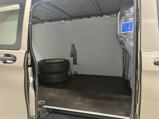 MERCEDES-BENZ Vito 2017 109CDI SIS ALV! * 1-OMISTEINEN * WEBASTO* VAKKARI* ILMASTOINTI * VANEROINTI*