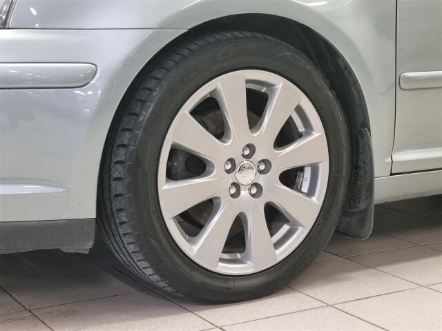 TOYOTA Avensis 2008 2,0 D-4D 126 Linea Sol Technical Wagon