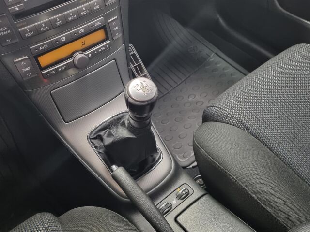 TOYOTA Avensis 2008 2,0 D-4D 126 Linea Sol Technical Wagon