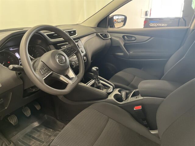 NISSAN Qashqai 2018 DIG-T 115 Visia 2WD 6M/T PFEB
