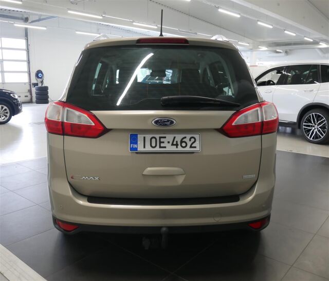 FORD Grand C-Max 2018 1,0 EcoBoost 125 hv start/stop M6 Trend, todella vähän ajettu yksilö!