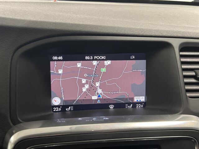 VOLVO V60 2018 D3 Business Classic Summum aut / Webasto / Navi / Keyless Go / Nahkapenkit /