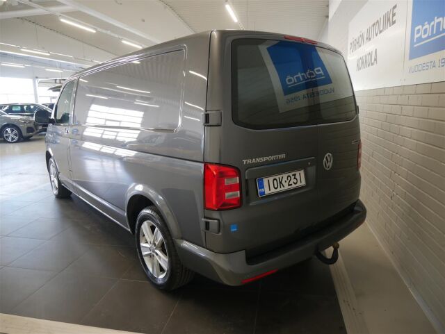 VOLKSWAGEN Transporter 2018 umpipakettiauto Pitkä 2,0 TDI 150 kW 4Motion DSG "Winter Edition"