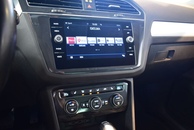 VOLKSWAGEN Tiguan 2018 Comfortline 2,0 TDI SCR 110 kW (150 hv) 4MOTION DSG-automaatti