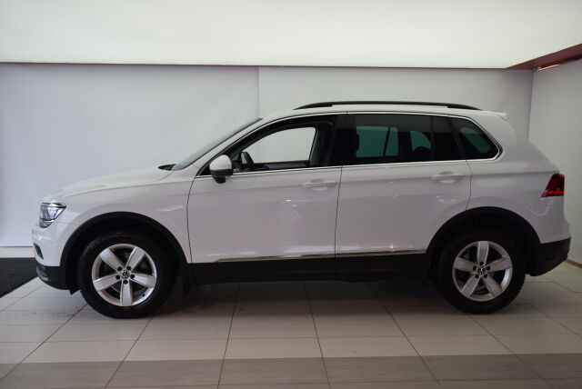 VOLKSWAGEN Tiguan 2018 Comfortline 2,0 TDI SCR 110 kW (150 hv) 4MOTION DSG-automaatti