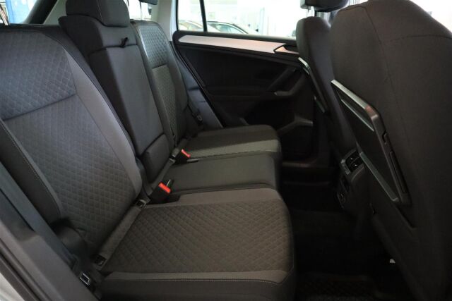VOLKSWAGEN Tiguan 2019 Comfortline 2,0 TDI SCR 110 kW (150 hv) 4MOTION DSG-automaatti