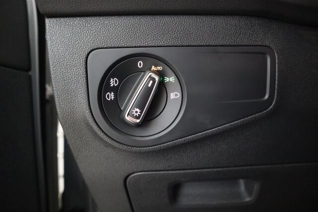 VOLKSWAGEN Tiguan 2019 Comfortline 2,0 TDI SCR 110 kW (150 hv) 4MOTION DSG-automaatti