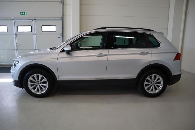 VOLKSWAGEN Tiguan 2019 Comfortline 2,0 TDI SCR 110 kW (150 hv) 4MOTION DSG-automaatti