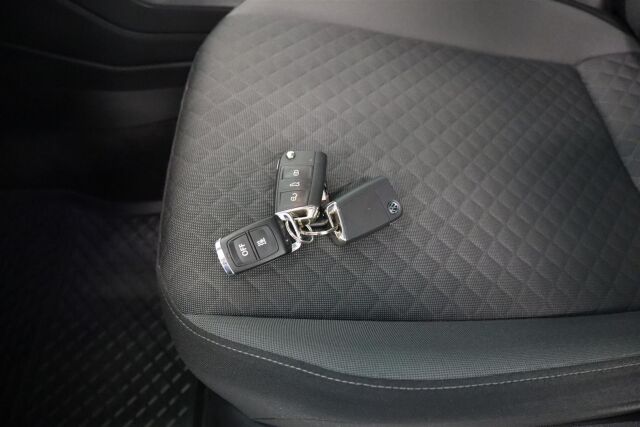VOLKSWAGEN Tiguan 2019 Comfortline 2,0 TDI SCR 110 kW (150 hv) 4MOTION DSG-automaatti
