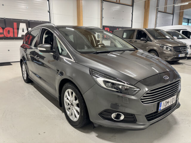 FORD S-MAX 2015 2,0TDCi Aut AWD Titanium 7Hlö *Neliveto *Adap. vakionopeudensäädin *Webasto *Koukku *Nahat *Sony Aud