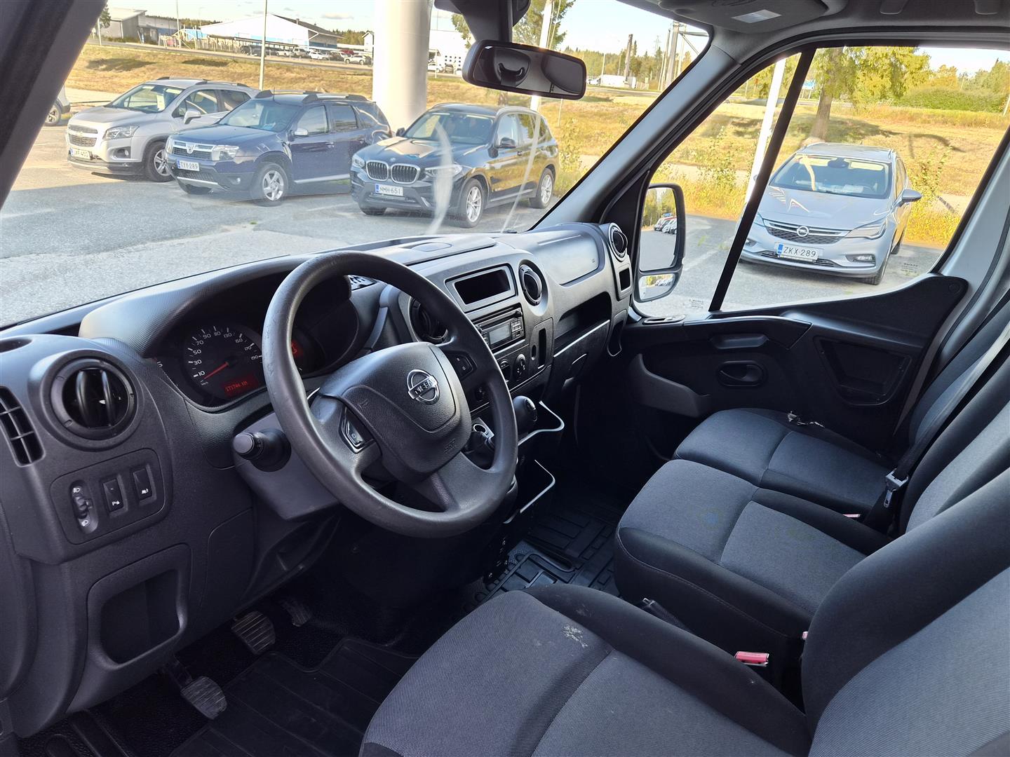 Nissan NV400 2018, kuva 7/16
