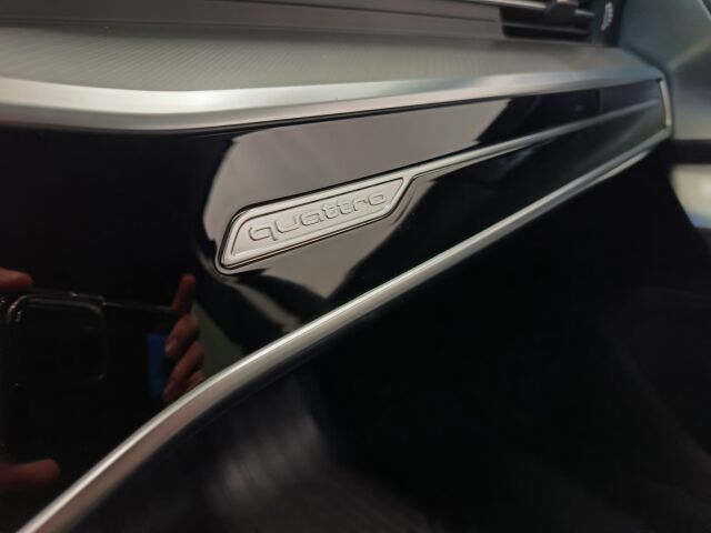 AUDI A6 2019 3,0 Avant Business Design Launch Edition 45 TDI quattro tiptronic-autom.