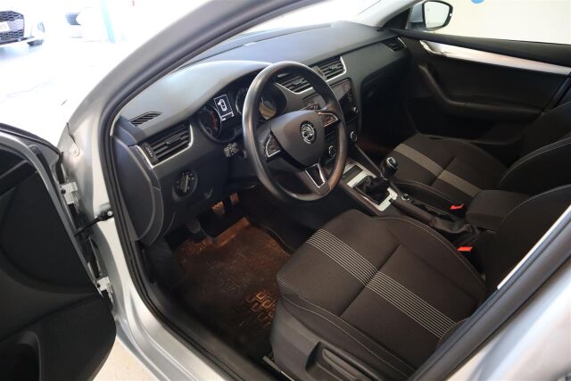 SKODA Octavia 2018 1,5 TSI Ambition
