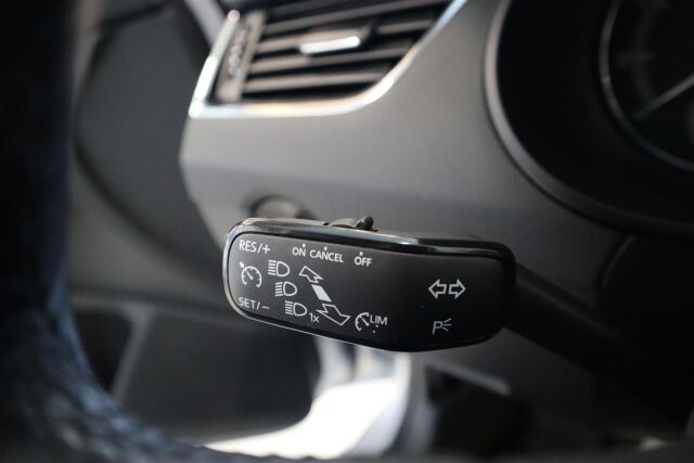 SKODA Octavia 2018 1,5 TSI Ambition