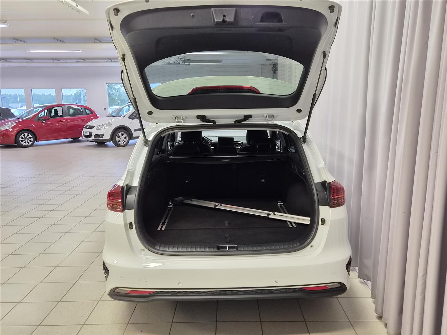 Kia Ceed 2019, kuva 6/22