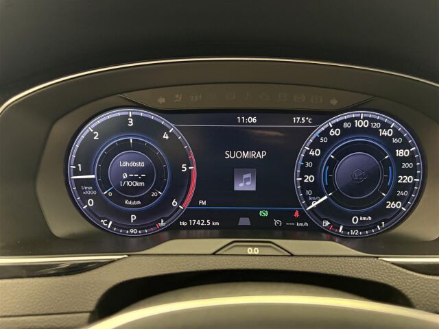 VOLKSWAGEN Passat 2017 Variant R-Line 2,0 TDI 140 kW (190 hv) 4MOTION DSG-automaatti