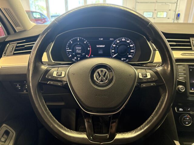 VOLKSWAGEN Passat 2017 Variant R-Line 2,0 TDI 140 kW (190 hv) 4MOTION DSG-automaatti