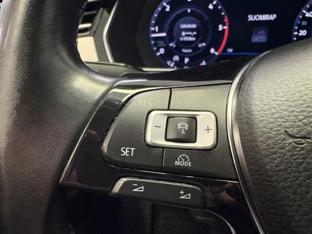 VOLKSWAGEN Passat 2017 Variant R-Line 2,0 TDI 140 kW (190 hv) 4MOTION DSG-automaatti
