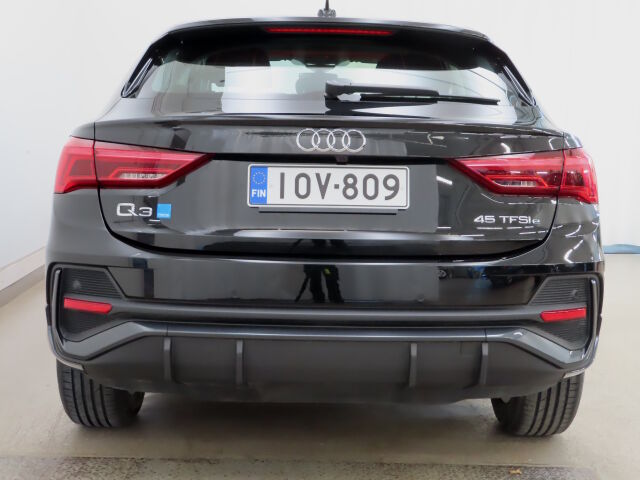 Audi Q3 2021 Sportback Business 45 TFSI e 180 kW S tronic Electrified Edition