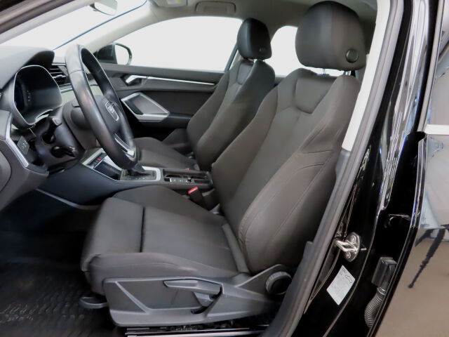 Audi Q3 2021 Sportback Business 45 TFSI e 180 kW S tronic Electrified Edition