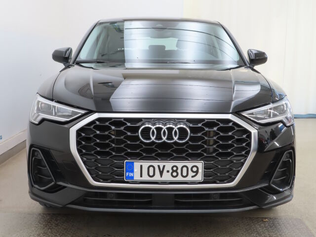 Audi Q3 2021 Sportback Business 45 TFSI e 180 kW S tronic Electrified Edition