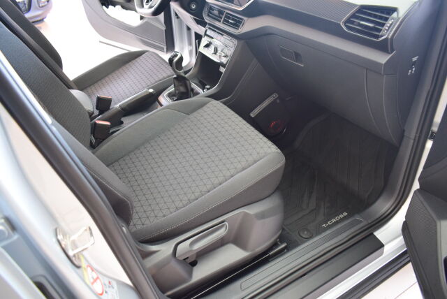 VOLKSWAGEN T-Cross 2022 Style 1,0 TSI 81 kW