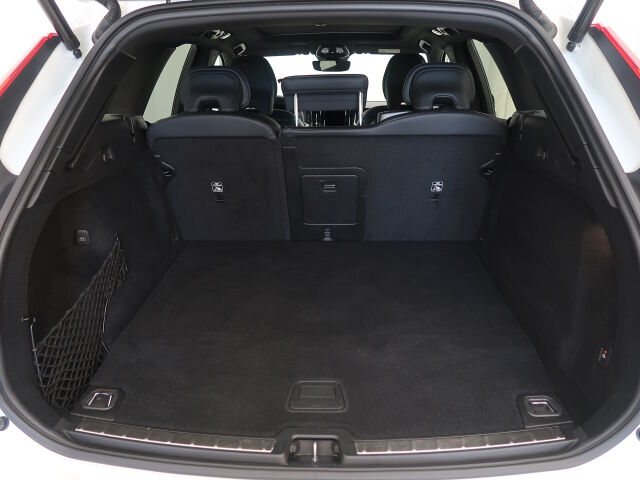 Volvo XC60 2021 T6 TwE AWD Business R-Design Edition aut