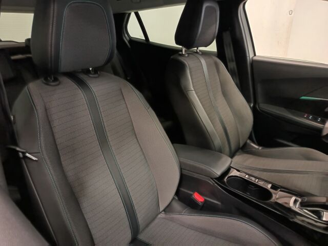 PEUGEOT 2008 2021 Allure Pack Motion PureTech 130 EAT8-automaatti