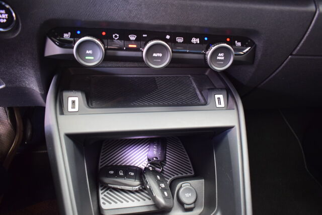 CITROEN C4 2021 Full Electric 136 Shine Comfort Selection 50 kWh Automaatti