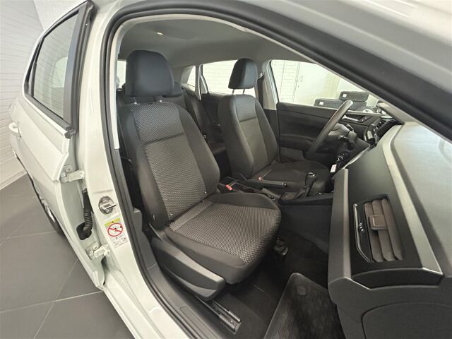 VOLKSWAGEN Polo 2022 Comfort 1,0 59 kW Todella siisti yksilö!