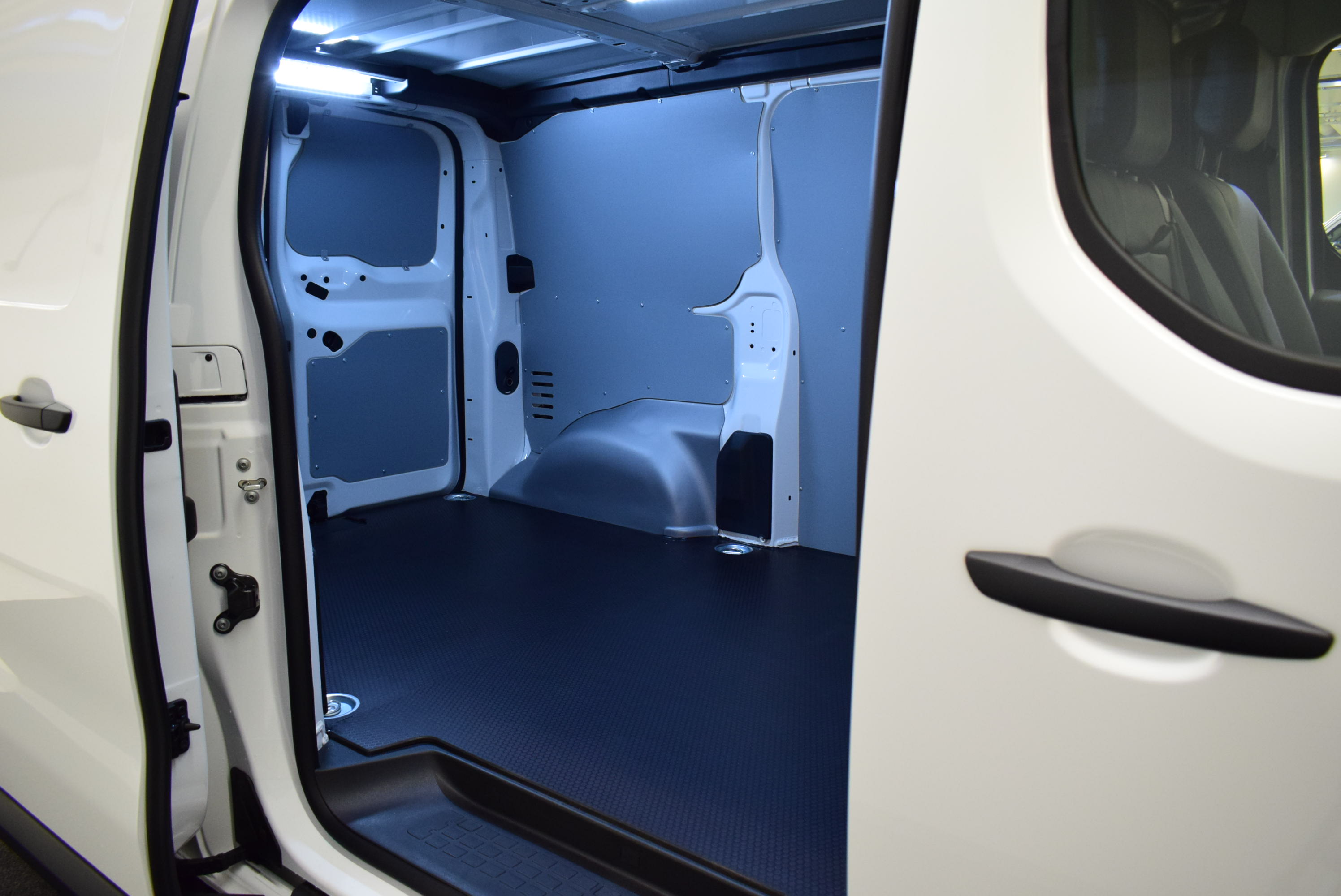 Citroen Jumpy BlueHDi 145 M SIS. ALV 2022, kuva 7/12