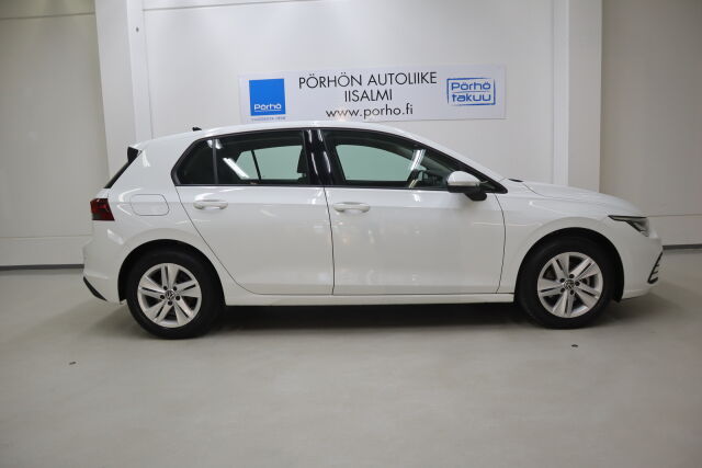 VOLKSWAGEN Golf 2023 Comfort 1,0 TSI 81 kW