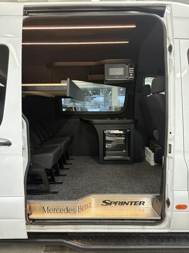 Mercedes-Benz Sprinter 2020 317CDI 2+3 matkailuauto