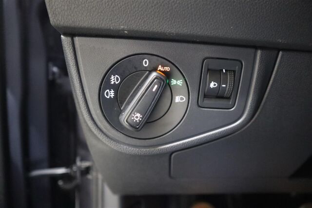 VOLKSWAGEN Polo 2022 Style Business 1,0 TSI 70 kW