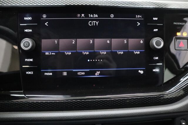 VOLKSWAGEN Polo 2022 Style Business 1,0 TSI 70 kW