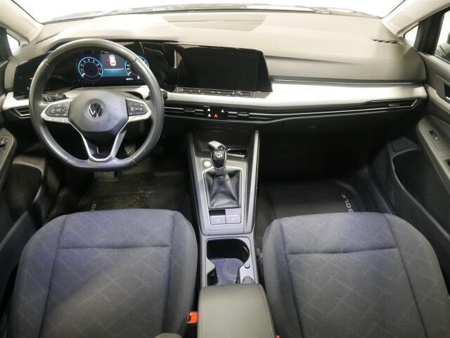 VOLKSWAGEN Golf 2022 Variant Comfort 1,0 TSI 81 kW, webasto, adapt.vakkari, Pörhö takuu!