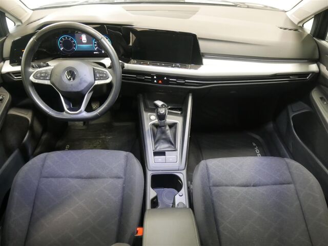 VOLKSWAGEN Golf 2022 Variant Comfort 1,0 TSI 81 kW, webasto, adapt.vakkari, Pörhö takuu!