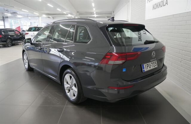 VOLKSWAGEN Golf 2022 Variant Comfort 1,0 TSI 81 kW, webasto, adapt.vakkari, Pörhö takuu!