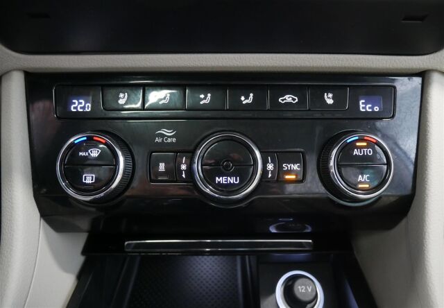 SKODA Superb 2020 1,4 TSI L&K iV DSG Autom.
