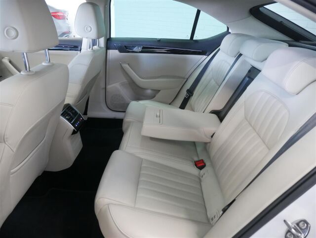 SKODA Superb 2020 1,4 TSI L&K iV DSG Autom.