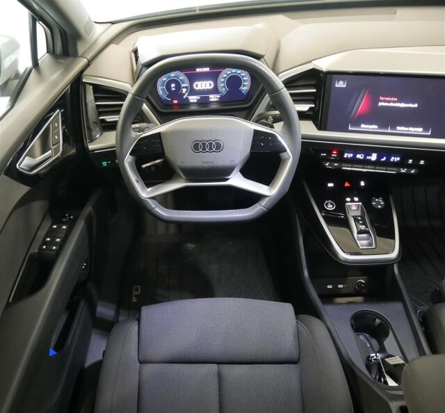 AUDI Q4 e-tron 2023 45 e-tron quattro,1- omisteinen, takuu!